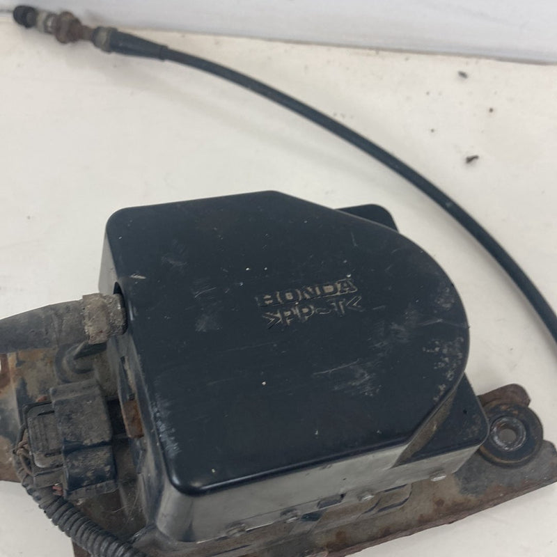 2002-2004 Honda CR-V RD2 Cruise Control Vacuum & Cable MX100300-1320 OEM #5105M
