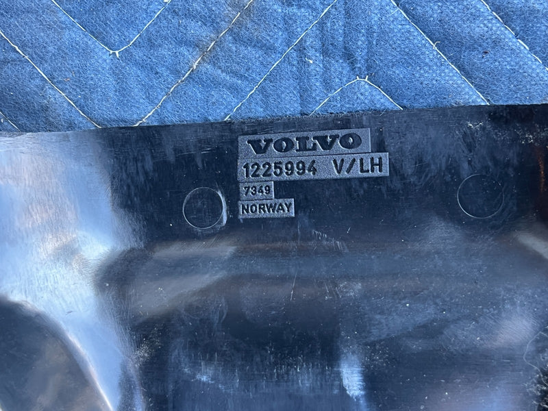 1986-1993 Volvo 240 244 Sedan Left & Right B Pillar Trim Pair 1225995 OE #4376EM