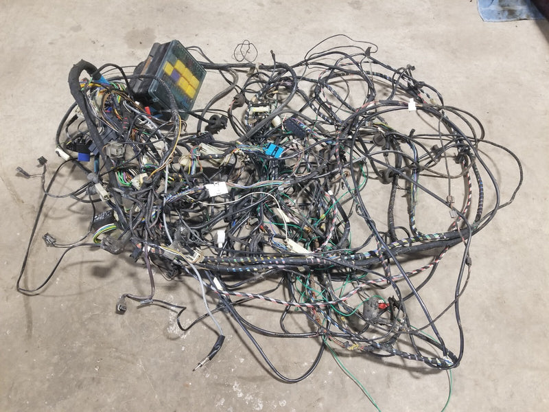 1984-1987 BMW E30 318i 325i Interior & Engine Wiring Wire Harness OEM #E