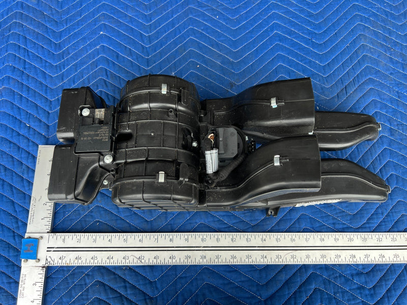 2011-2013 BMW X5 X5M E70 Rear HVAC Climate Heater Blower Motor Box OEM #2050EM