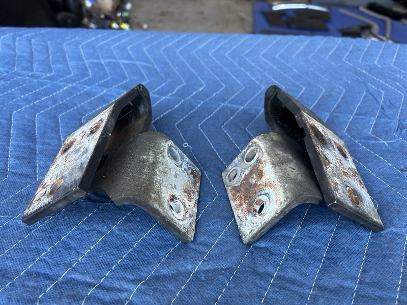 1998-2003 Jaguar XJR XJ8 X308 Front Hood Hinges L & R Black Bonnet OEM #4649E
