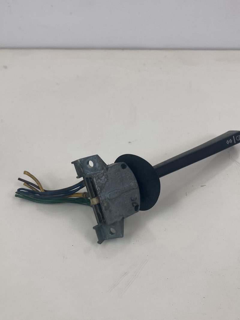 1975-80 Volvo 244 Headlight Turn Signal Stalk High Beam Switch 201329 OEM #4271M