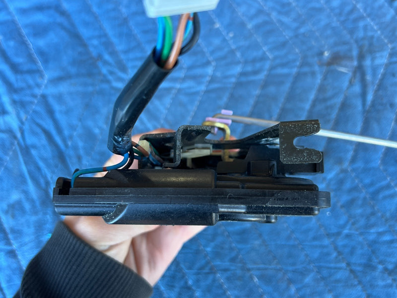 1998-2002 Honda Accord Trunk Lock Electronic Assembly 980924 no key OEM #2024CN