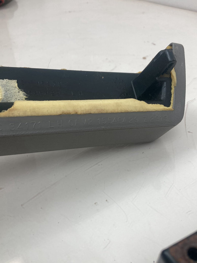 1996 Chevrolet Silverado GMT800 - Armrest PN: 15546430 15546429 15546430