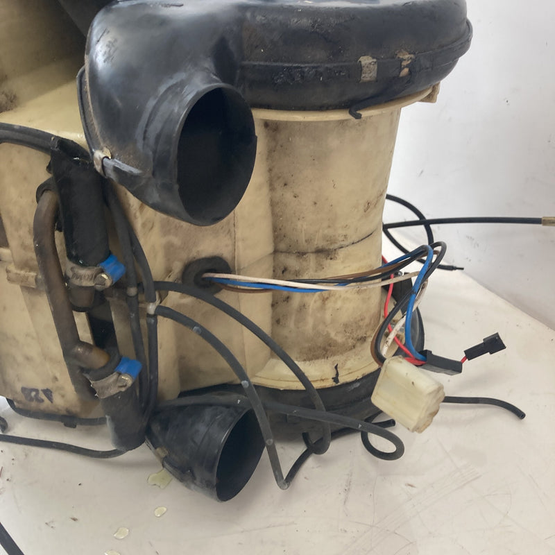 1981-1985 Volvo 240 245 HVAC Box Heater Core AC Assembly 1259981 OEM