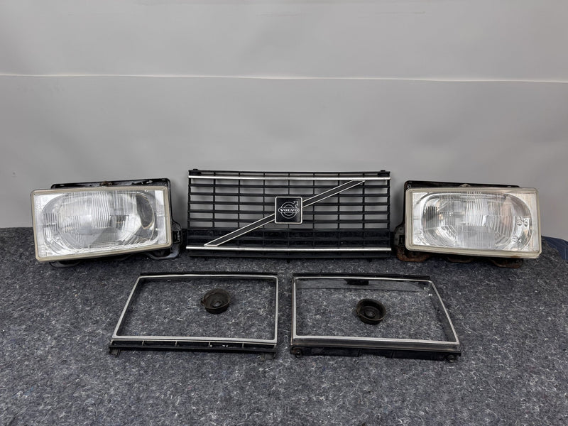 1975-1985 Volvo 240 TV Screen Headlight Set w/Flat-hood Eggcrate Grille 1246618