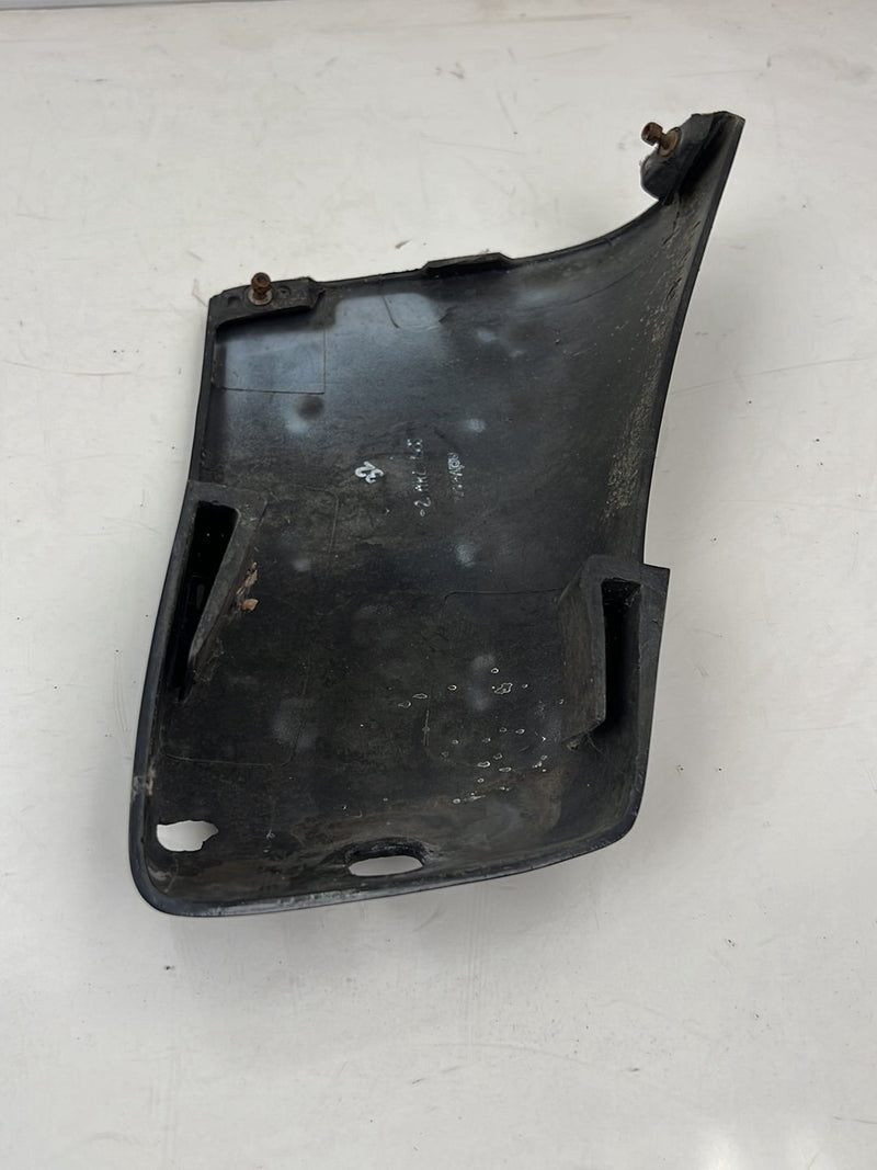 1983-1985 Porsche 944 Rear Bumper Corner Trim Pair Black 4746551 OEM #5540EM