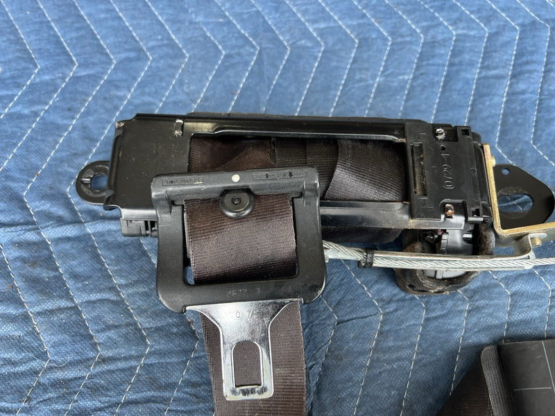 1993-1997 Volvo 850 850R V70 Passenger Front Right Seat Belt Retractor OE #4497E
