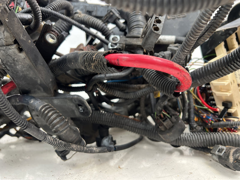 1998-2000 Volvo S70 V70 XC Engine Wiring Wire Harness w/ Fuse Box OEM #6854EM