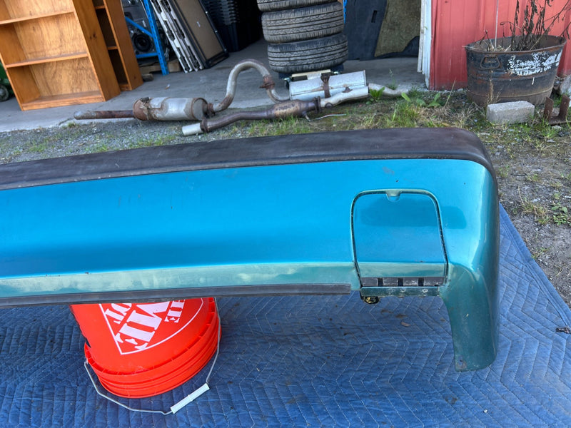 1985-1992 Volkswagen VW Golf Rear Bumper Assembly Green 191807417 OEM #6182EM