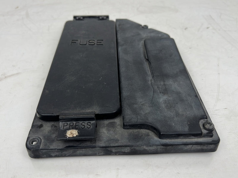 1993-1997 Volvo 850 Engine Bay Fuse Box Cover Lid Trim 3515122 OEM