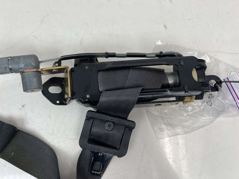 1998-2000 Volvo S70 V70 XC Front Passenger Right Seat Belt Retractor OEM #6851EM