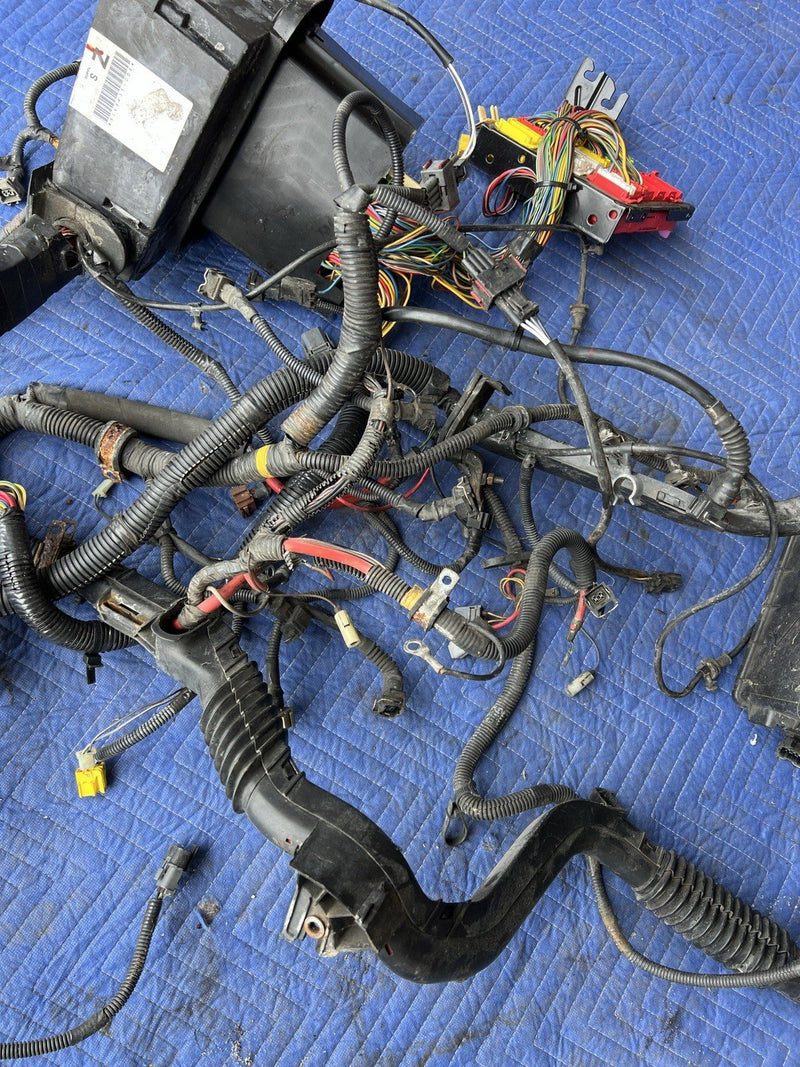 1993-1997 Volvo 850 850R Engine Bay Cowl & Fuse Box Wiring Harness OEM #4425E