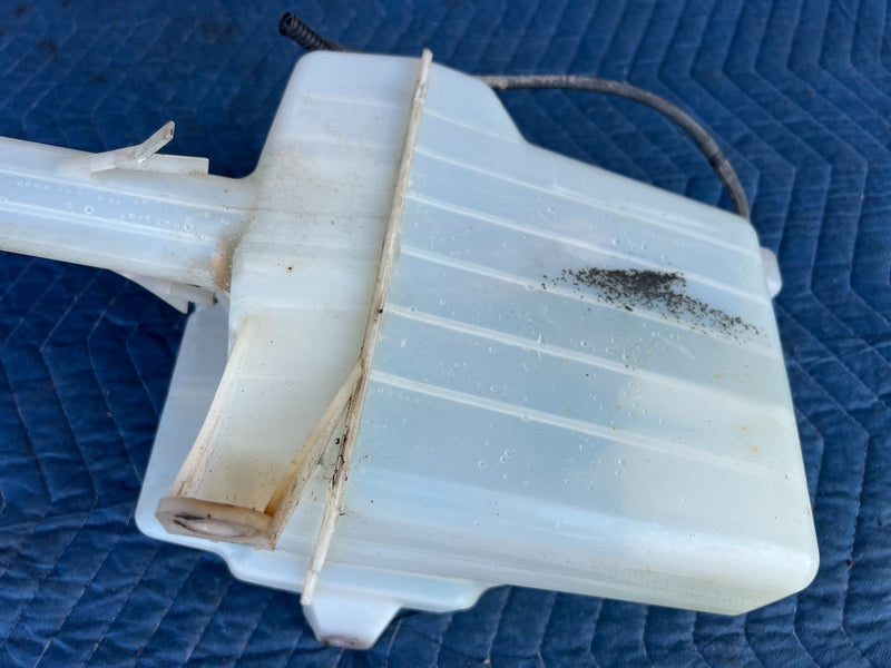 2003-2008 Toyota Corolla Windshield Wiper Washer Reservoir Jug Tank OEM #3361EM