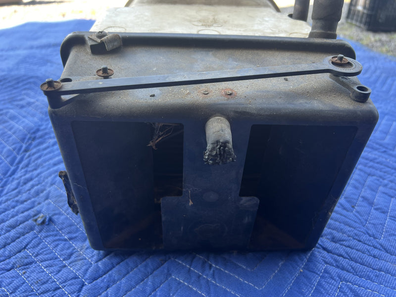 1973 Volvo 140 142 - Blower Motor PN: 682342