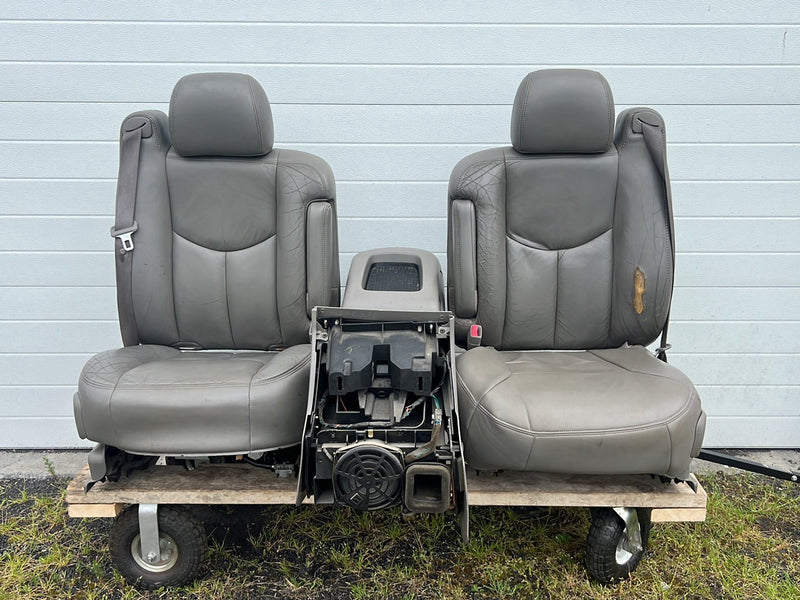 Chevrolet Silverado - Seat Front Pair