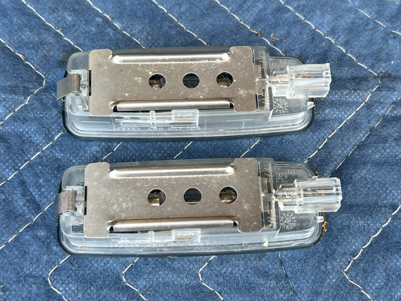 2005-2011 Audi A6 Sun Visor Overhead Vanity Light Pair 4EO 947 105 #16ZJ