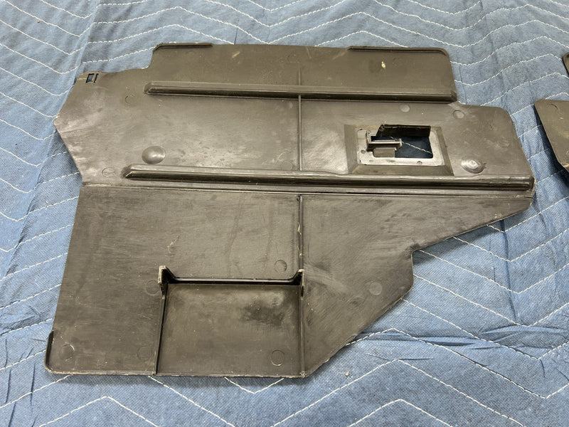 1992-1997 Volvo 850 850R Rear Quarter Panel Filler Trim Pair 9158987 OEM #4548E