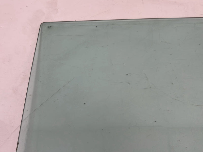 1986-1993 Volvo 240 244 Rear Driver Left Window Glass 43R-001105 OEM #5579EM