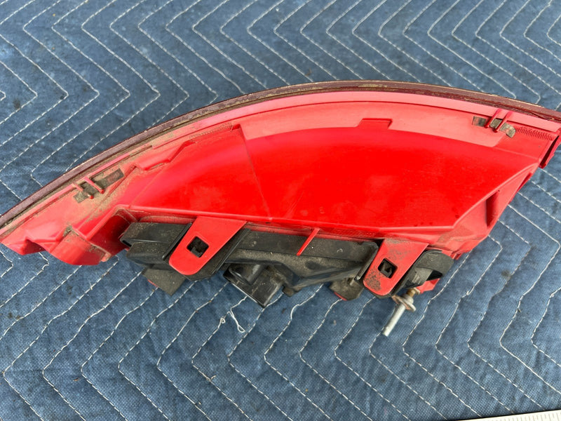 2009-2011 Audi A6 Outer Passenger Right RH Tail Light Lamp 4F5945096 OEM #3407EM