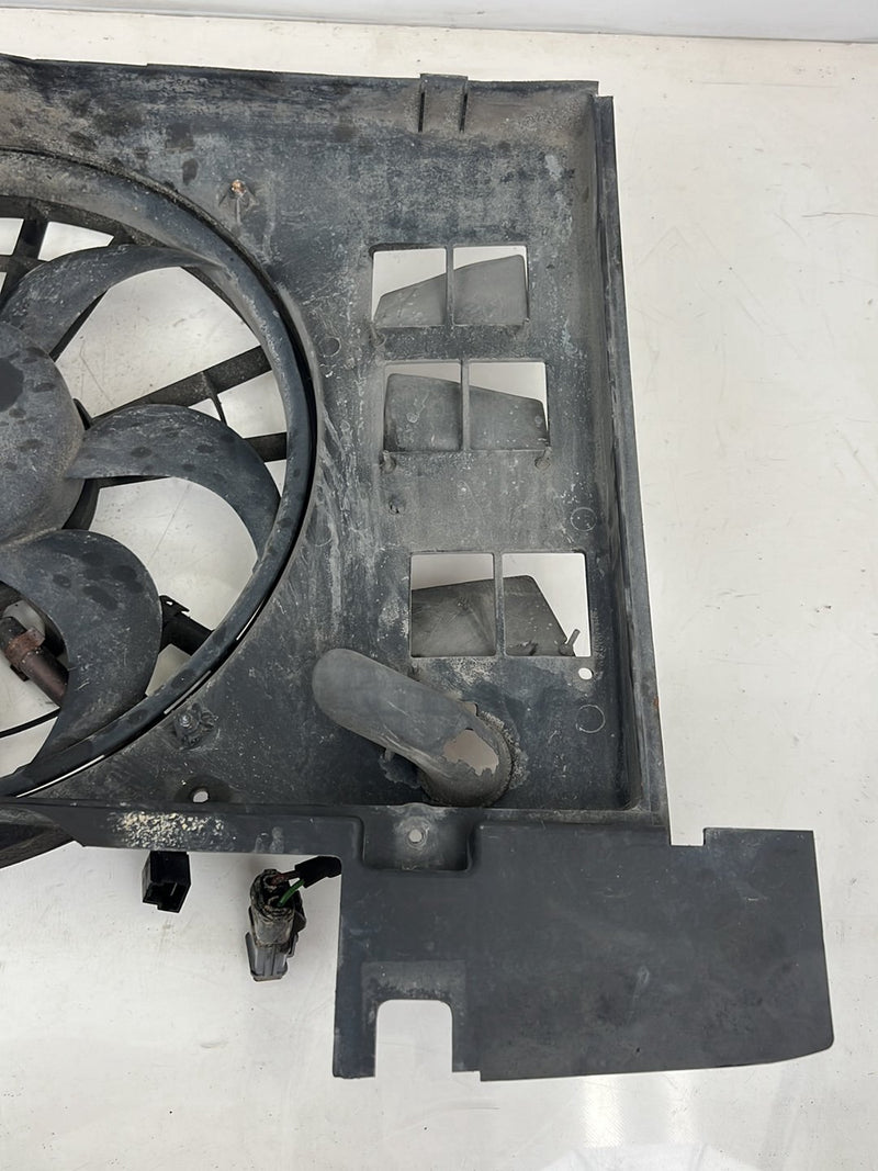 1993-1997 Volvo 850 Engine Cooling Fan & Shroud Turbo 5 Cyl 2.3L OEM