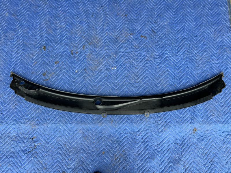 2005-2011 Audi A6 Front Windshield Wiper Cowl Grille Cover Trim OEM #3390EM