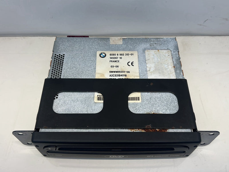 2006 BMW X5 E53 - Stereo Head Unit PN: 65906983312