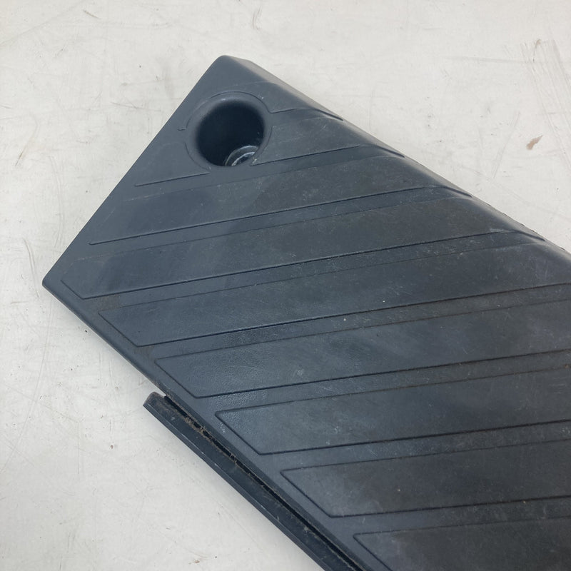 2001-2005 Volkswagen Passat Dead Pedal Foot Rest 3B1 864 777 OEM #5546M