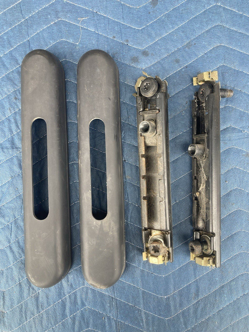 1997-2002 Jeep Wrangler TJ 55217173 Seat Belt Adjusters OEM #3272M
