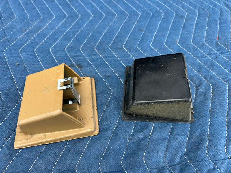 1986-1993 Volvo 240 244 Sedan Dash Coin Storage Cubby Tan Trim OEM #4215EM