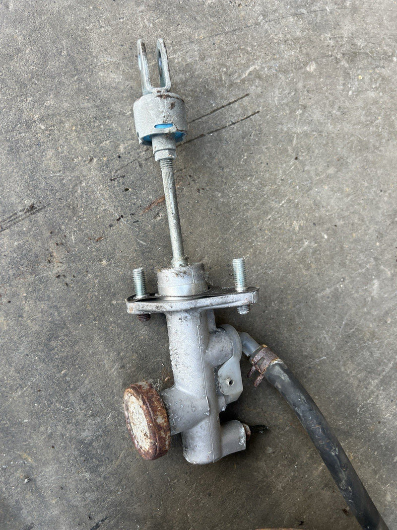 2006-2012 Mitsubishi Eclipse Brake Booster Master Cylinder Assembly OEM #3524M