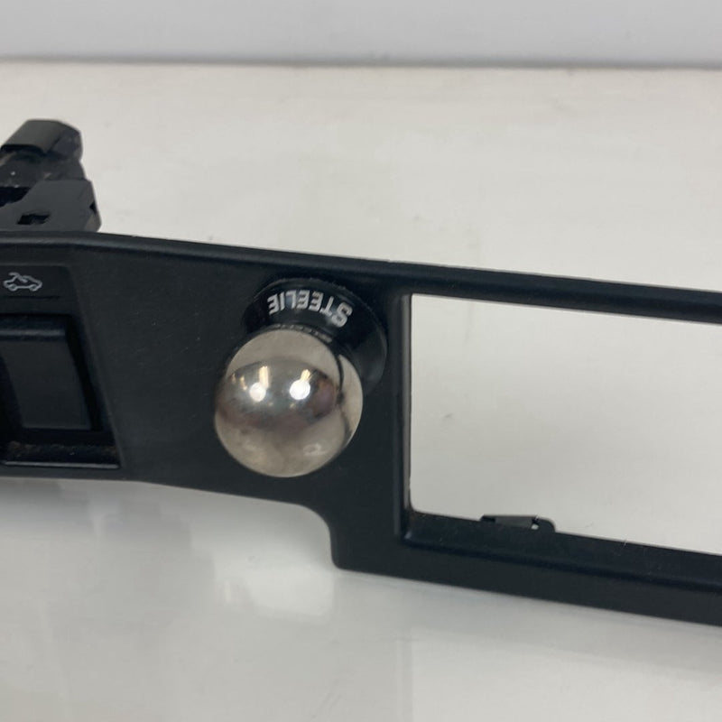 1992 Volvo 940 944 - Defrost Switch PN: 3548792