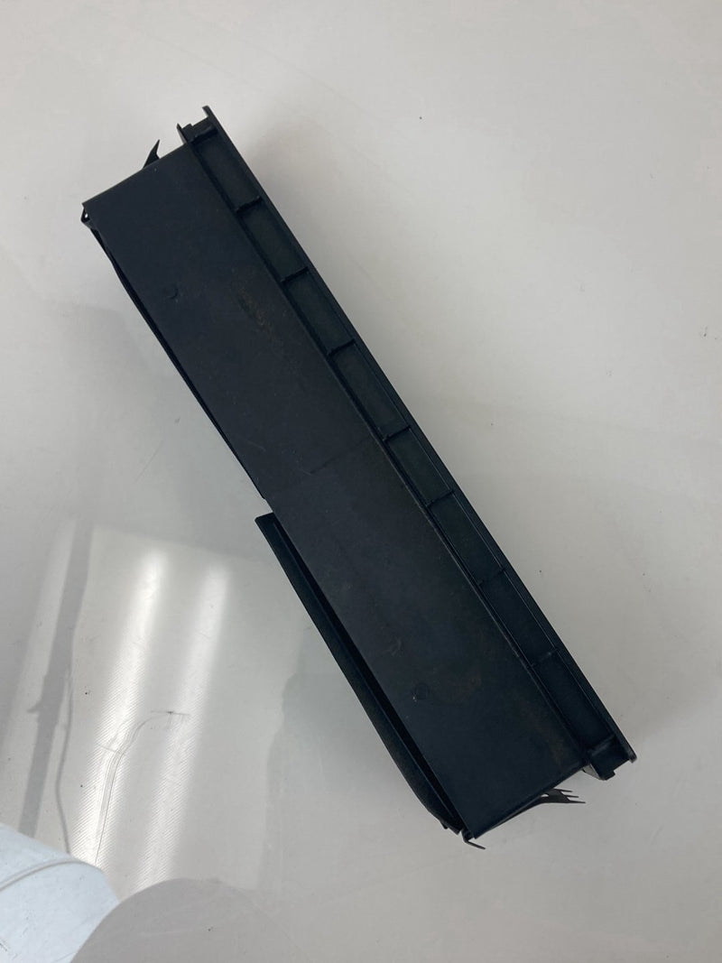 1992 Volvo 940 944 - Dash Vent PN: 9407692 9407691