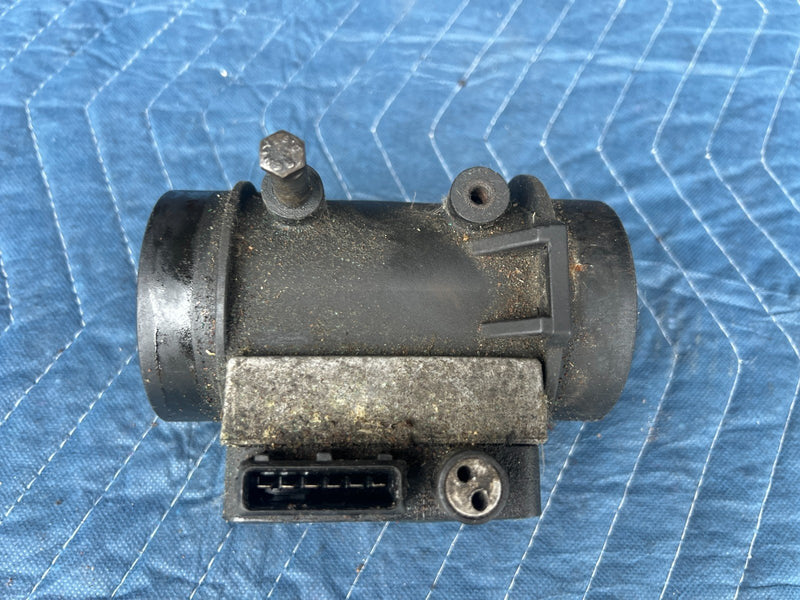 1986-1993 Volvo 240 244 245 MAF Mass Air Flow Sensor Meter 0280212007 OE #4098EM