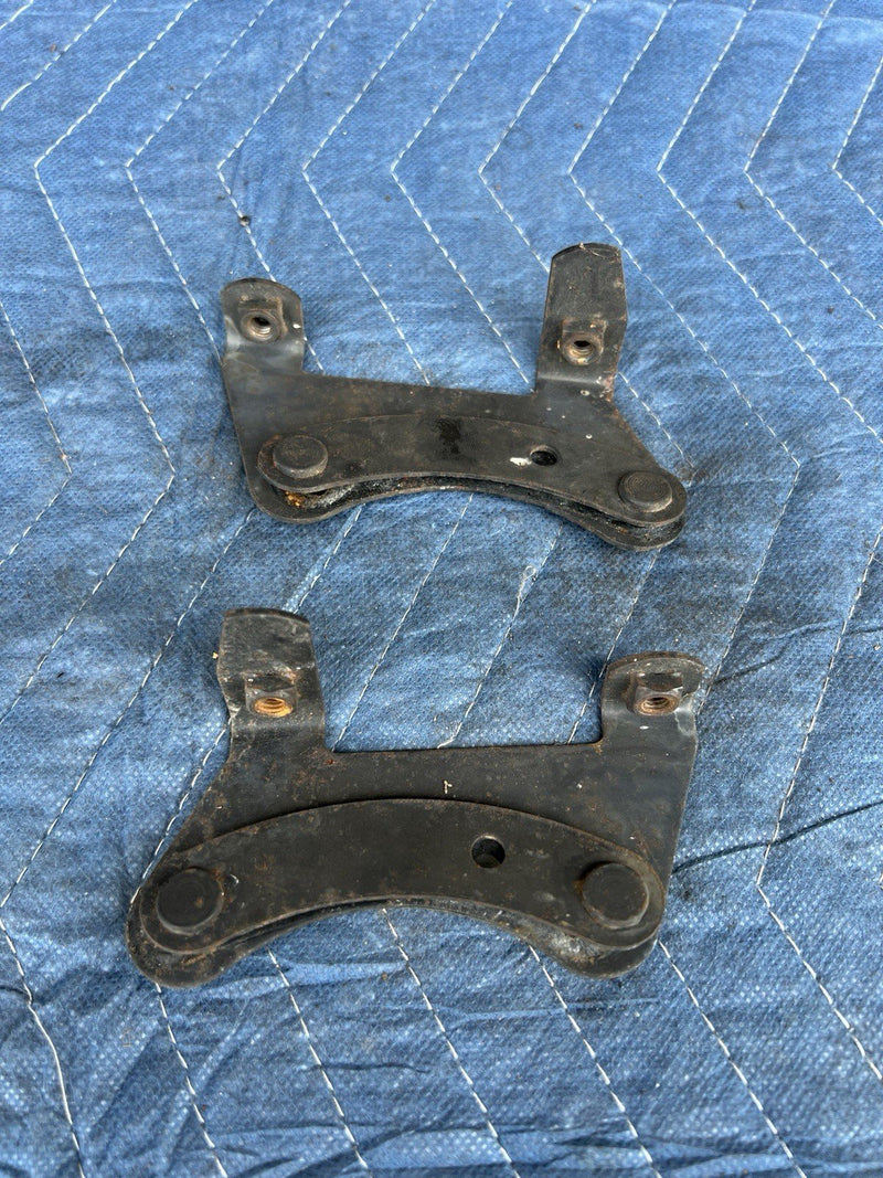 1998-2003 Jaguar XJR XJ8 X308 Front Grille L & R Brackets Hardware OEM #4723E