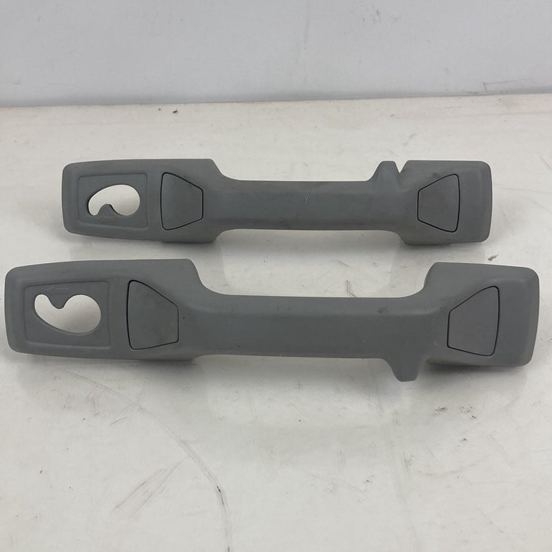 2005 Volvo XC90 I 275 Ceiling Grab Handle Set Gray P28 OEM #4823M