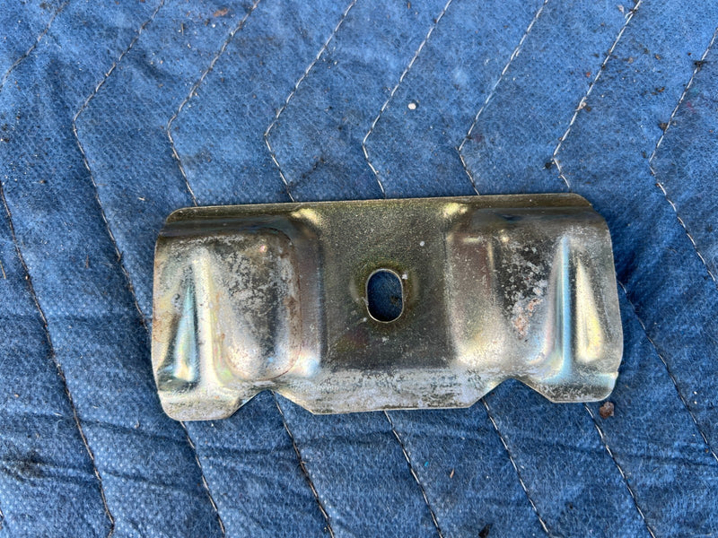 1996-2003 Mercedes W210 E320 Wagon Battery Hold Down Bracket Mount OEM #4679EM