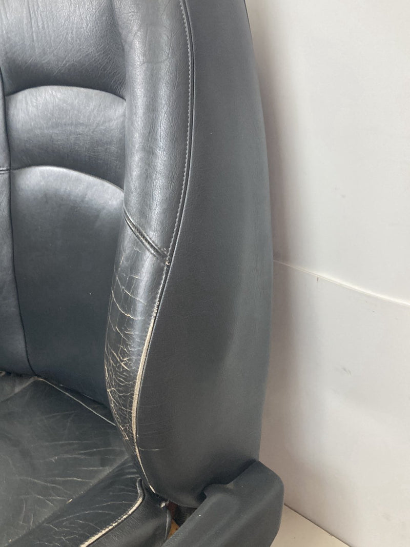 1998-2000 Volvo V70 Front Left Right Seat Pair OEM #5228M