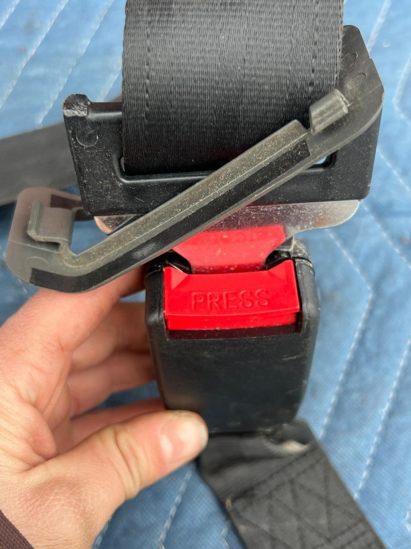 1992-1995 Volvo 940 740 Passenger Front Seat Belt Retractor & Buckle OEM #3288EM