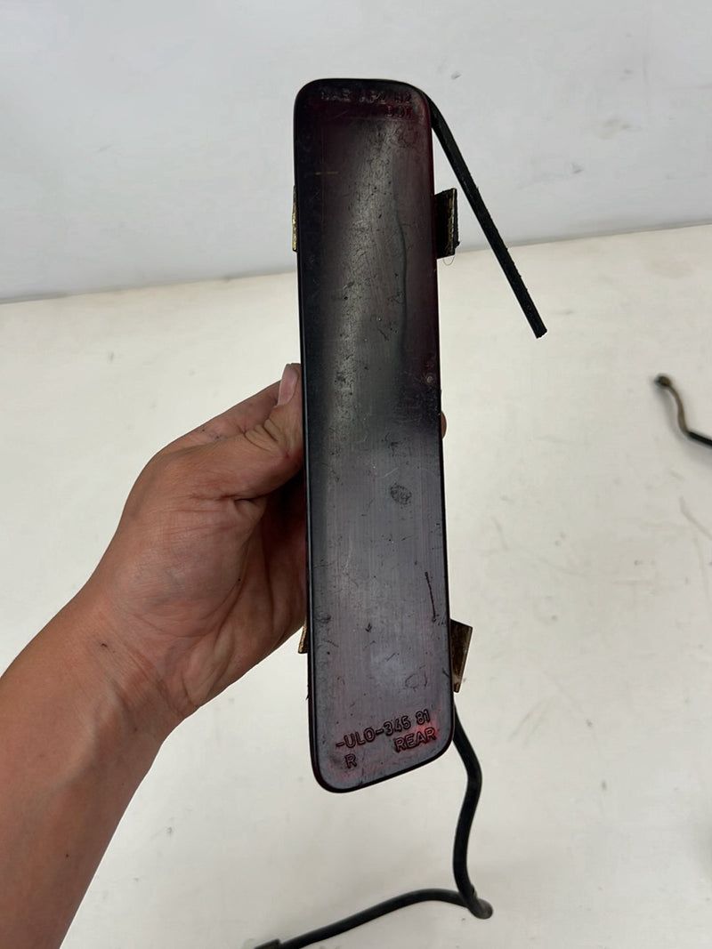 1983-1985 Porsche 944 Rear Right Left Marker Light Lamp Pair 944631426 OEM #5541EM