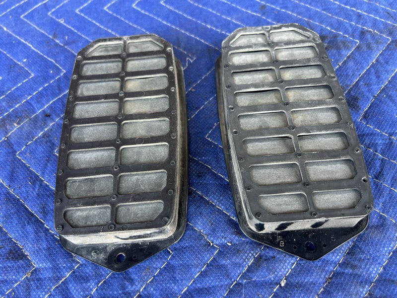 1980-1985 Cadillac Seville Rear Door Cabin Vents OEM #3357M