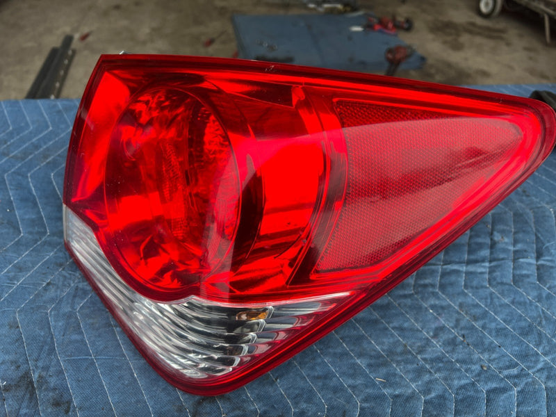 2012-2015 Chevy Cruze Rear Right RH Tail Light Assembly L189344527 OEM #2220CN
