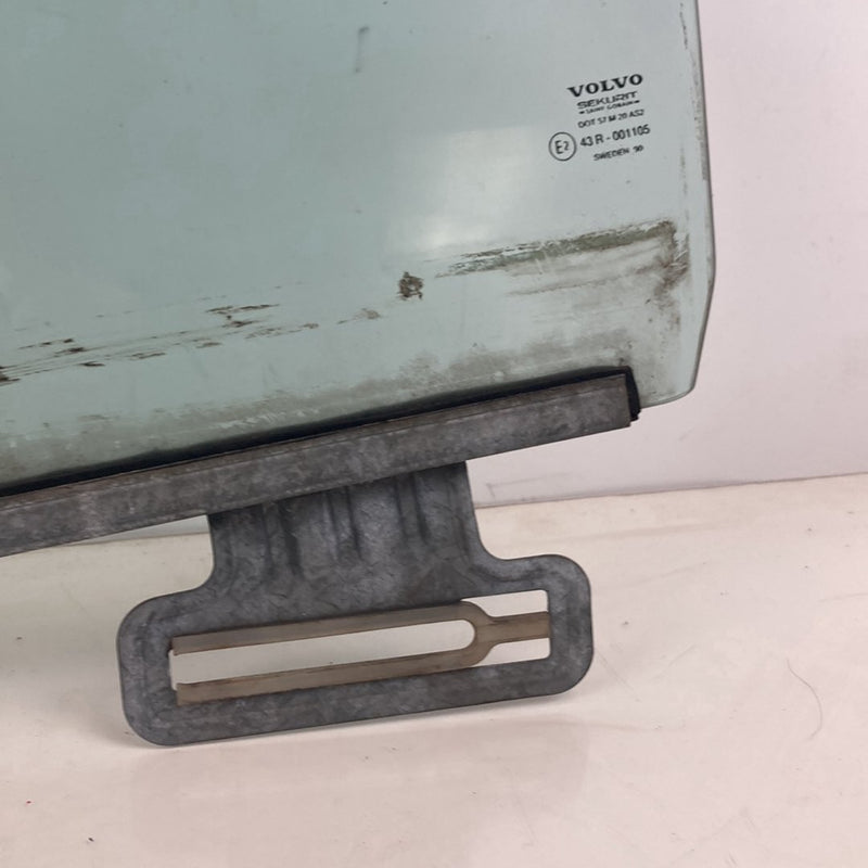 1986-1993 Volvo 240 244 Window Glass Driver Front 43R-001105 90 OEM #4879M