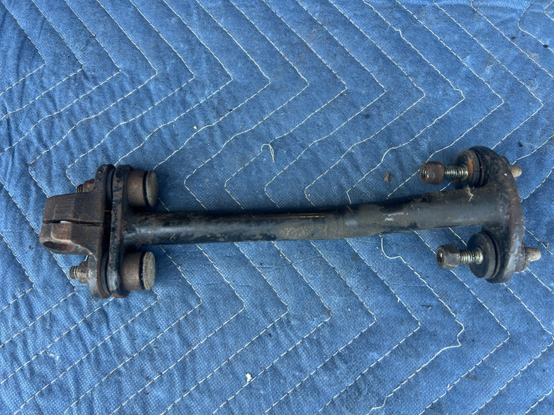 1967-1974 Volvo 140 142 144 145 Steering Intermediate I Shaft OEM #4926EM