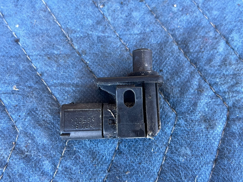 2002-2005 BMW 330xi 325xi E46 Hood Open Close Alarm Sensor Switch OEM #4812EM