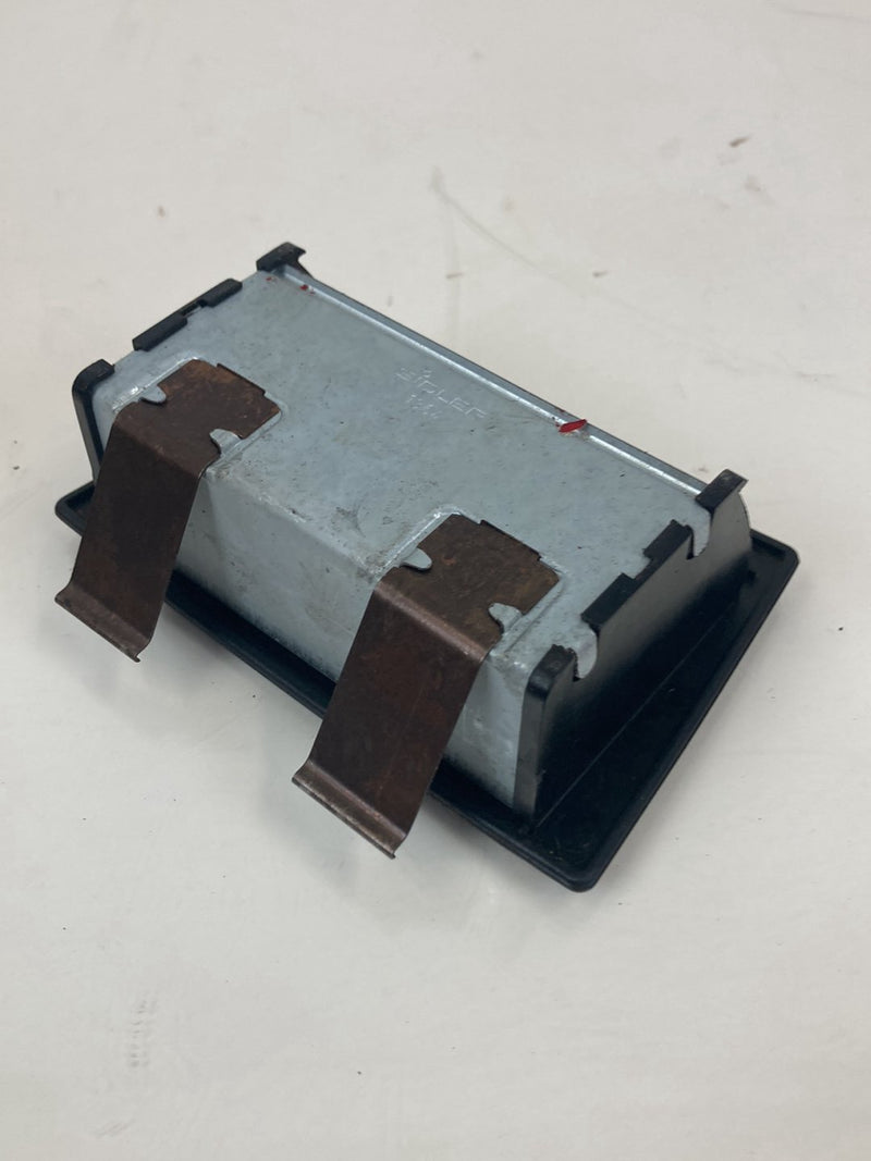 1992 Volvo 940 944 - Ash Tray