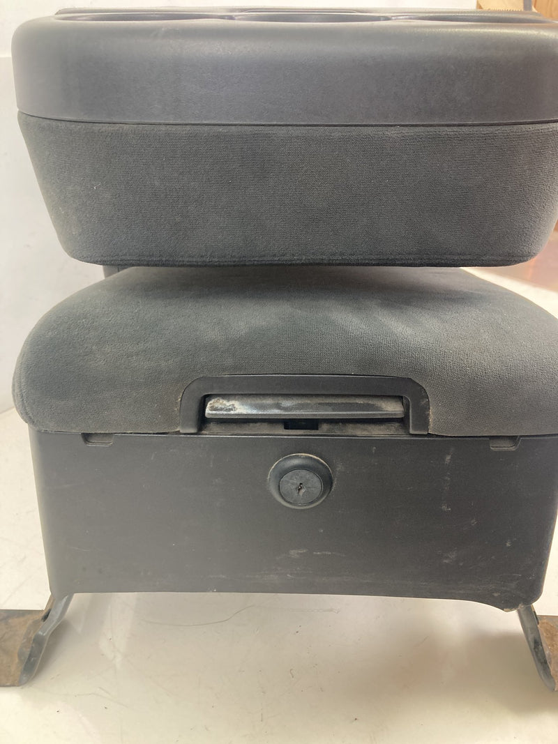 2014-2019 Chevrolet Silverado 1500 2500 3500 Center Console Seat Front #5601M