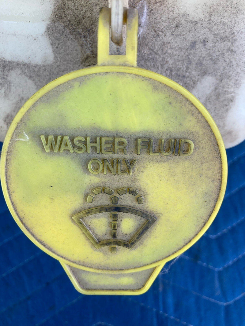 1997-02 Jeep Wrangler TJ Windshield Washer Fluid Reservoir Tank 55154804 #3275M