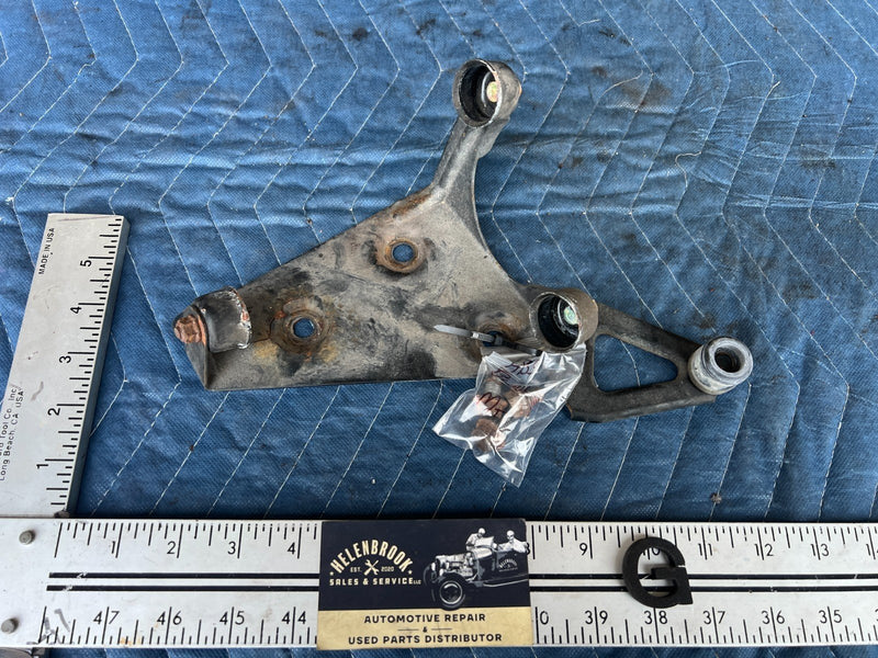 1989-1995 Volvo 740 940 Sedan ABS Block Pump Mount Bracket Brace OEM #3735EM