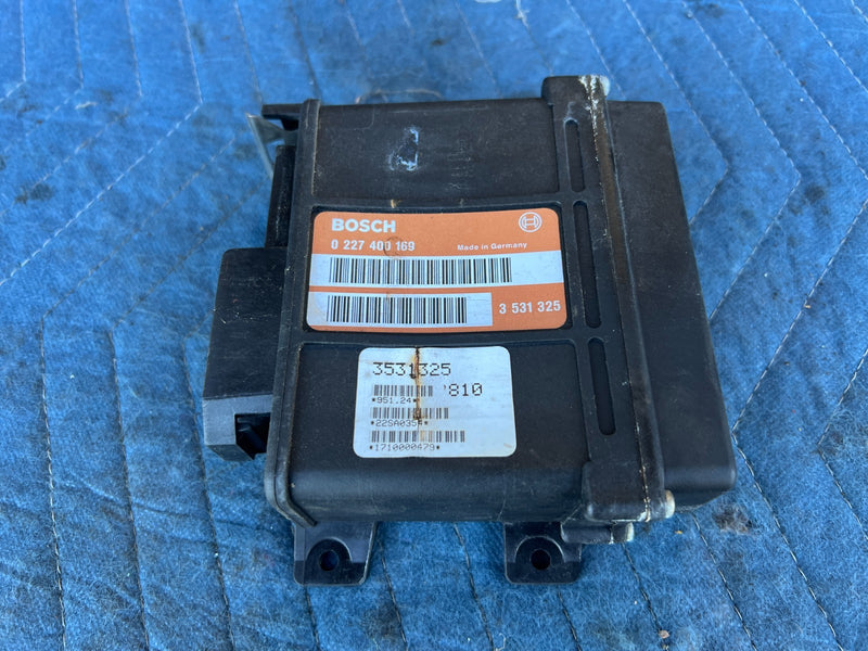 1986-1993 Volvo 240 244 245 Bosch Ignition Control Module 3531325 OEM #4389EM